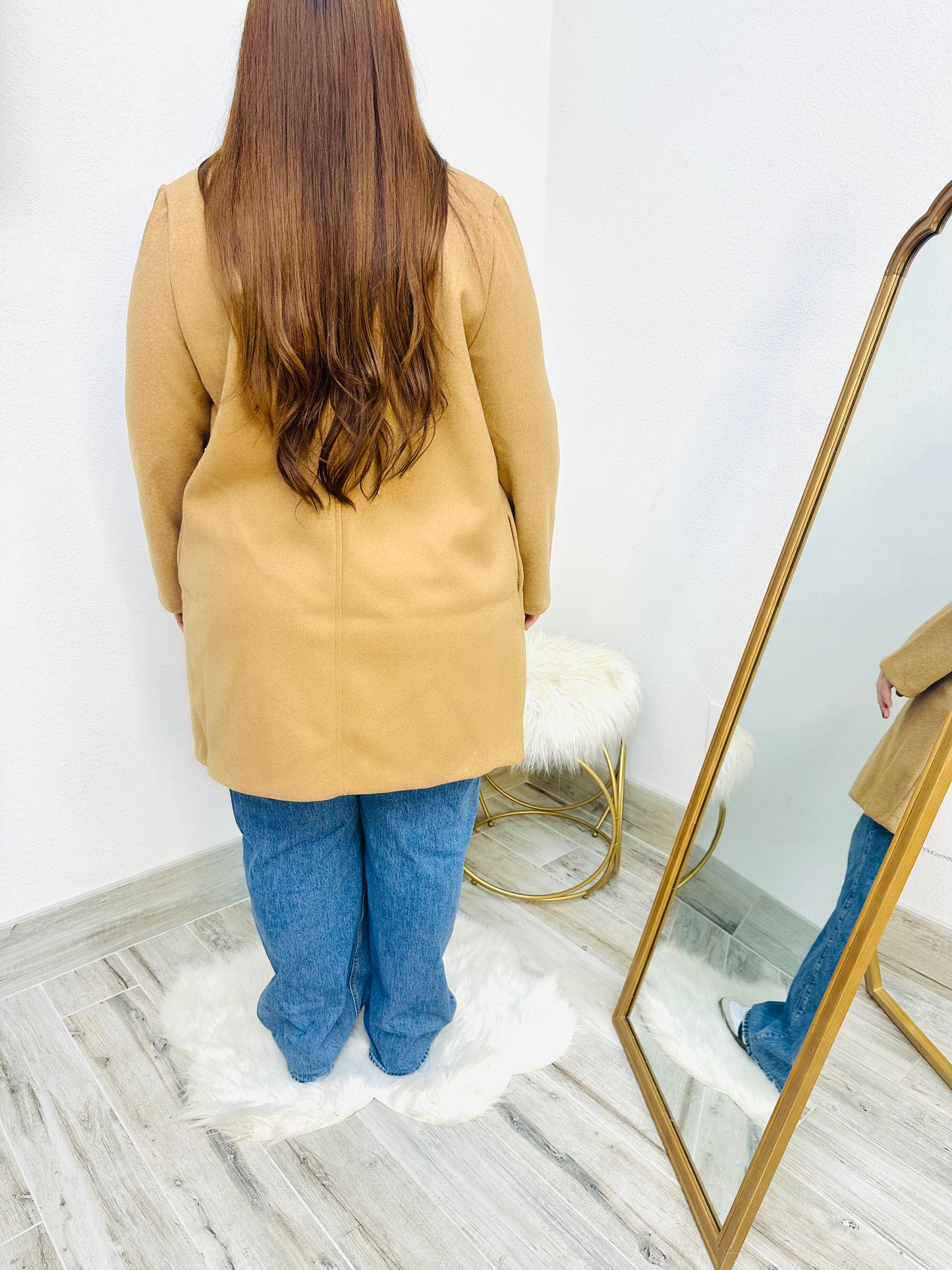 PLUS SIZE COLLARED LONGLINE COAT